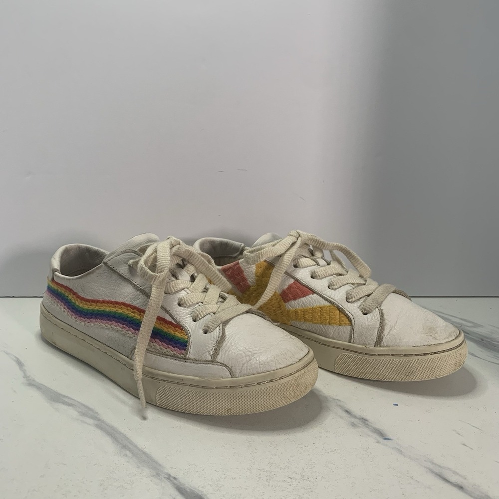 Soludos Rainbow Wave Sneaker Good Vibes Embroidered size 5.5 Leather